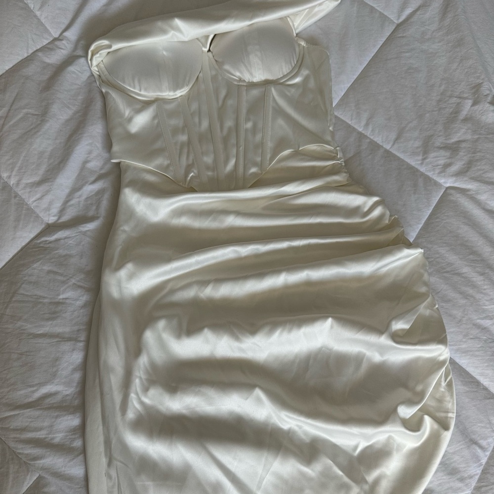 Windsor Cream Maxi Dress